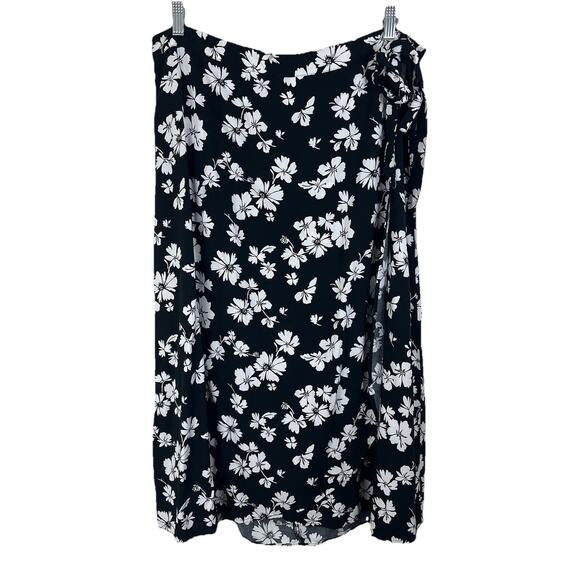 J. Crew Printed Faux Wrap Midi Skirt Womens Plus Size 2X Black White Floral - Picture 4 of 8